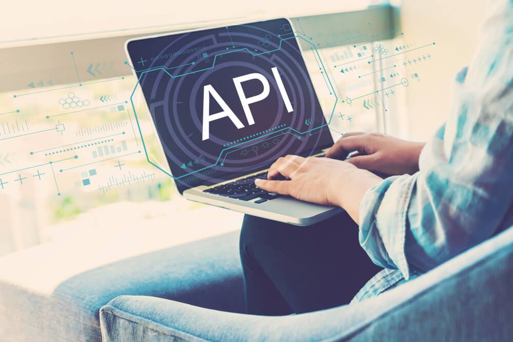 O que é API? Entenda para que serve, exemplos e importância